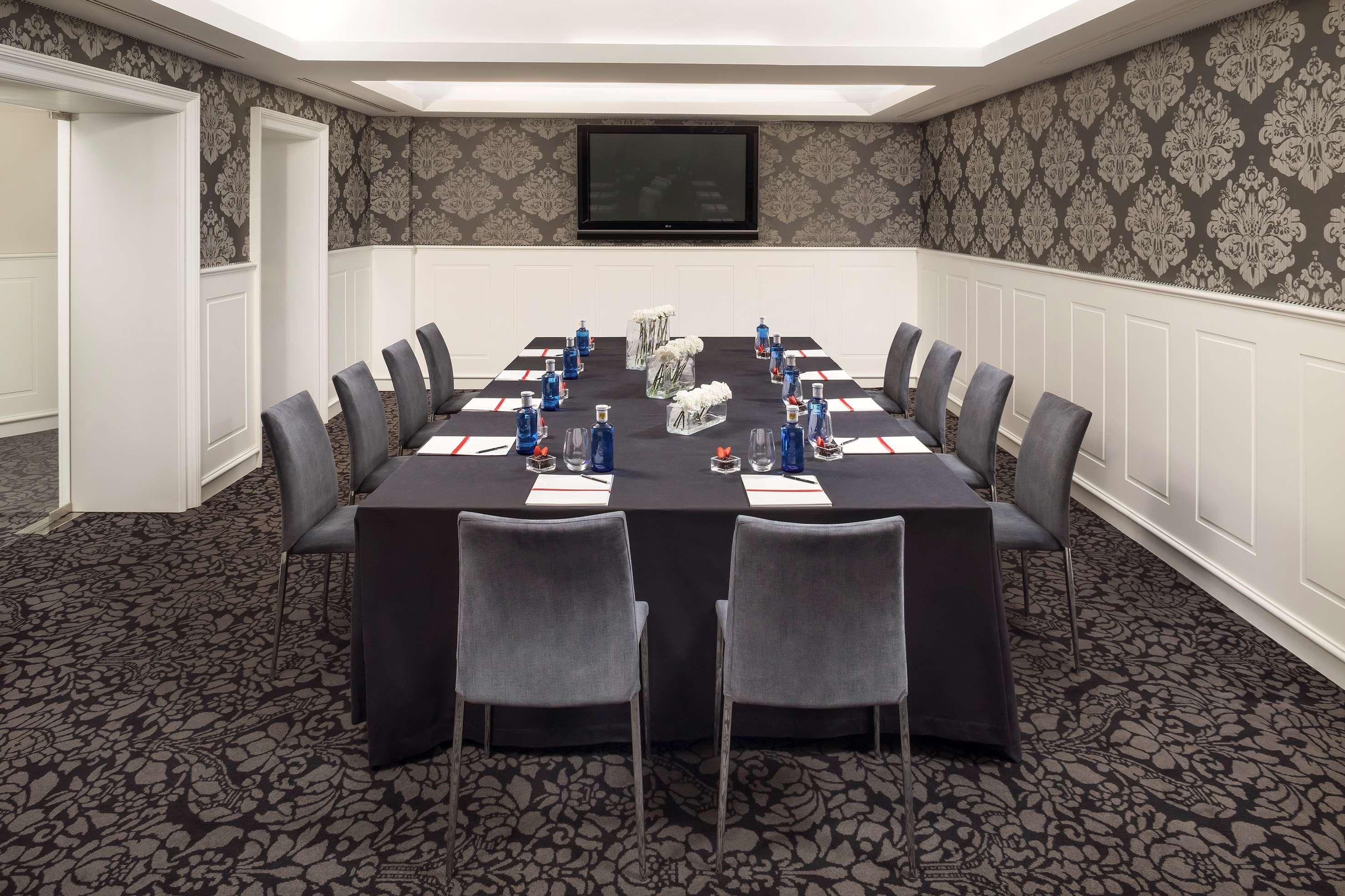Colon Gran Melia - The Leading Of The World 5* Seville