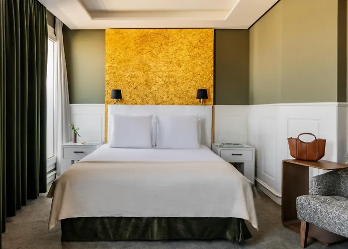 Hotel Colon Gran Melia - The Leading Hotels of the World